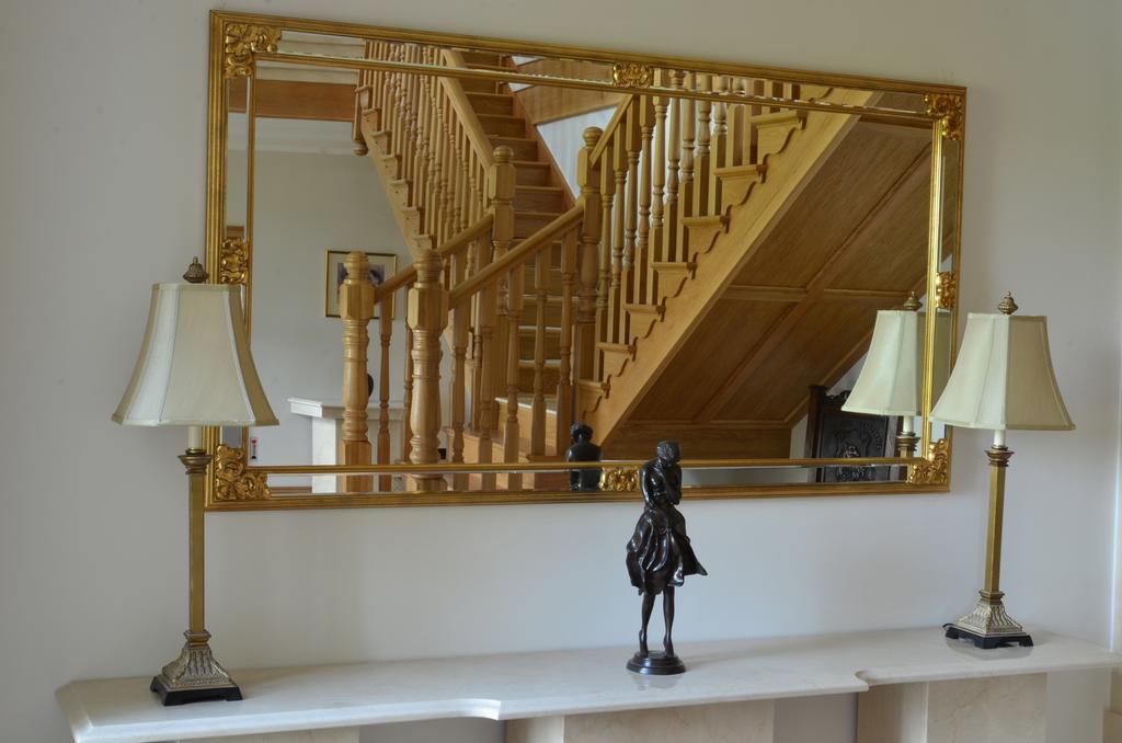 Llwyn Helyg Country House Guest House Carmarthen Bagian luar foto