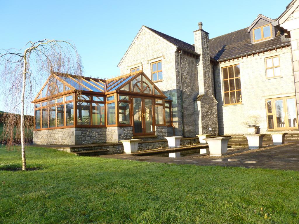 Llwyn Helyg Country House Guest House Carmarthen Bagian luar foto