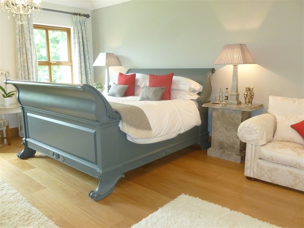 Llwyn Helyg Country House Guest House Carmarthen Bagian luar foto